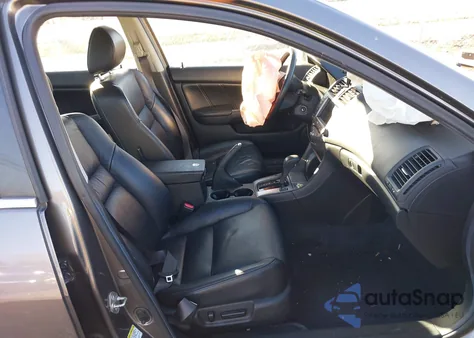 2006 Honda Accord 3.0 Ex z USA, uszkodzony, nr VIN 1HGCM66856A063648